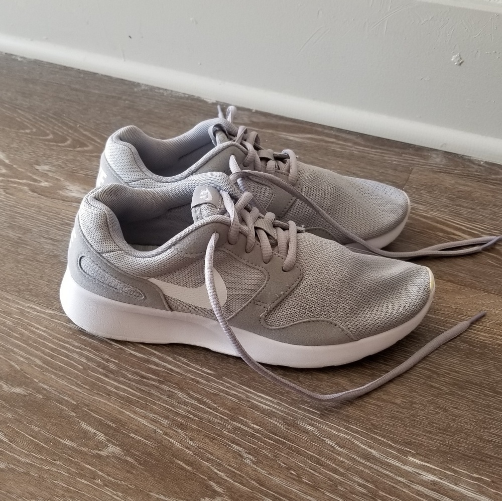 Nike Kaishi Sneakers